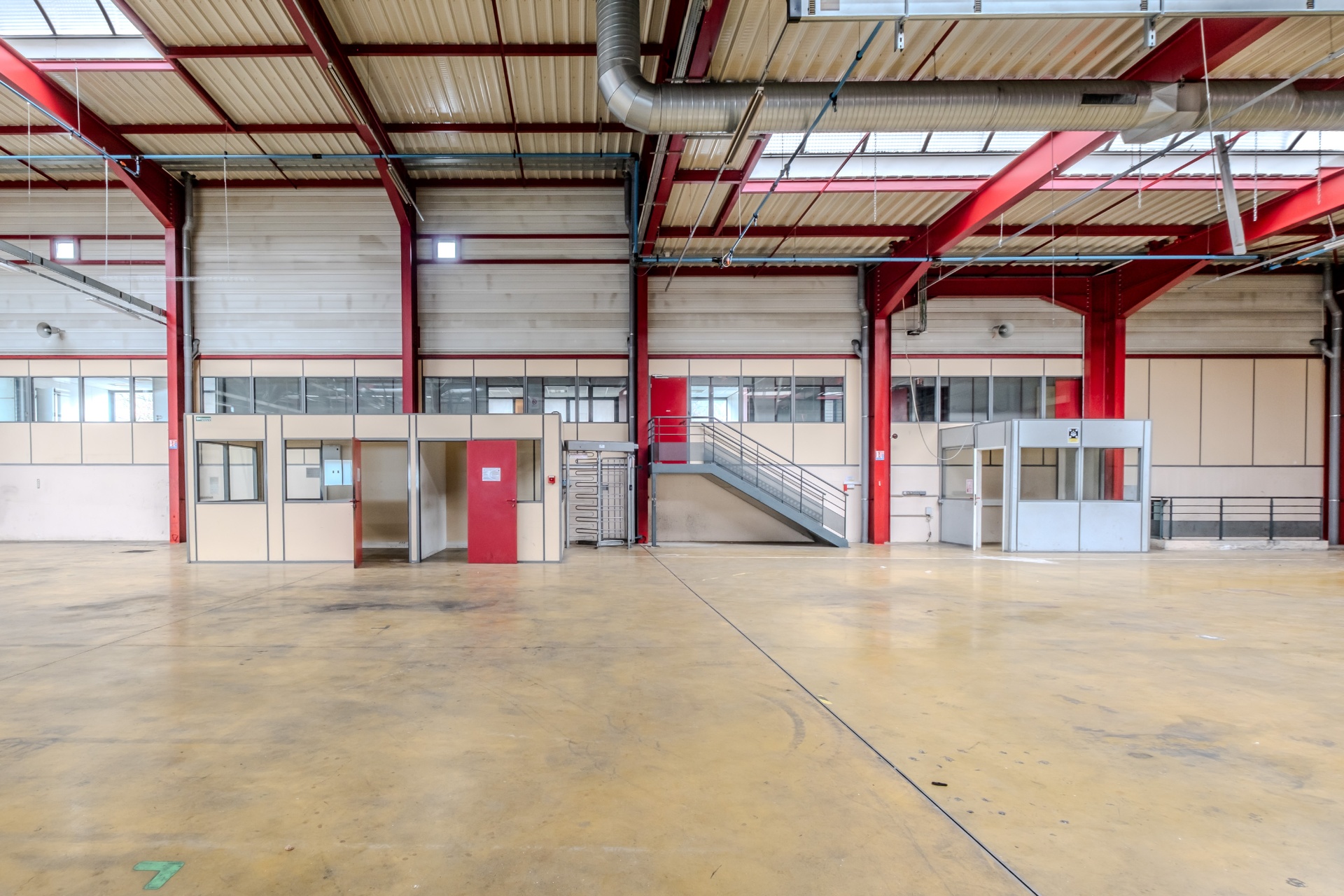 Plateau d'activité réhabilité dans le programme d'Ayse.